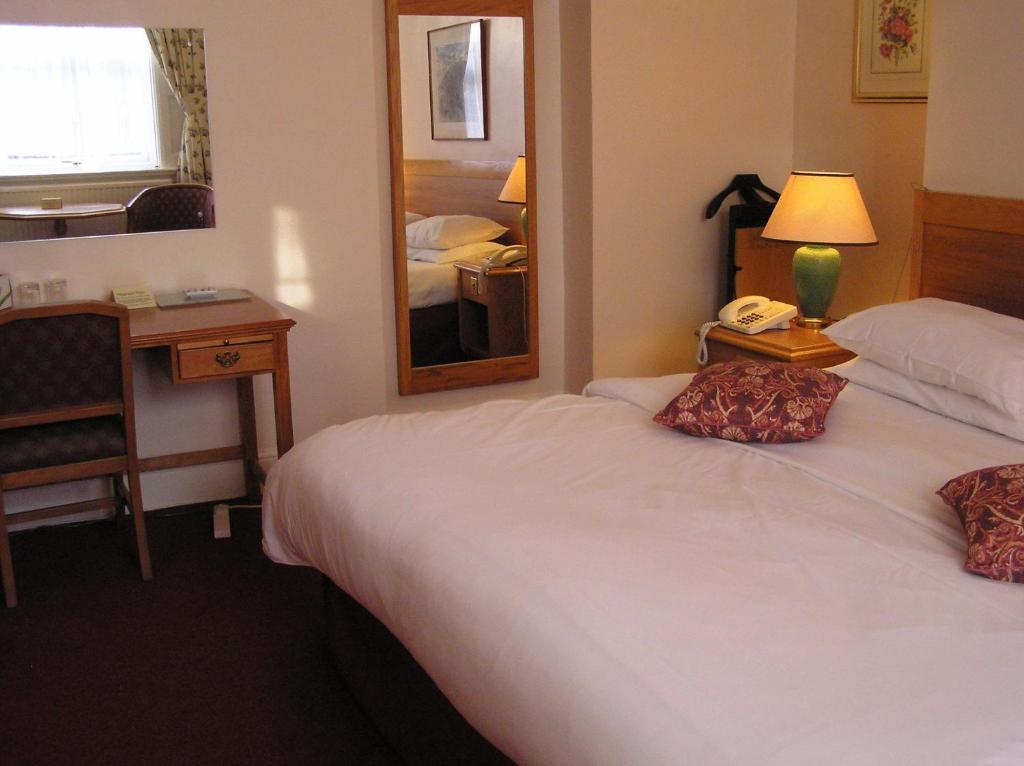 Cadogan Hotel Newmarket  Habitación foto